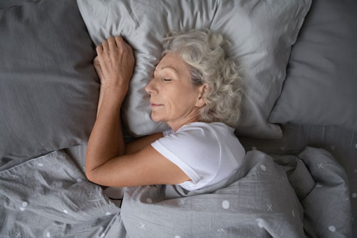 With the incontinence bed cover, sleep becomes restful again