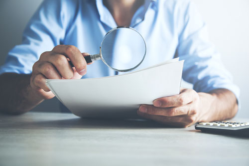 Reading Documents with Magnifying glasses