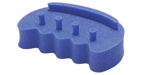 Hand trainers made of foam allow step-by-step training with removable pens Hand trainers made of foam allow step-by-step training with removable pens