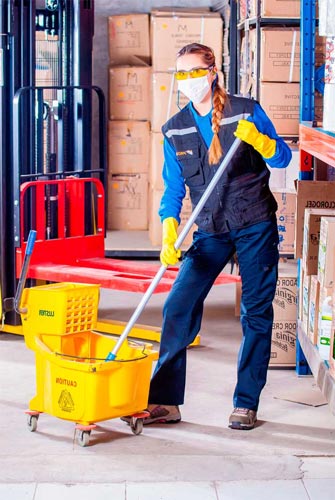 Surface disinfectant for hygiene on all surfaces Surface disinfectant in professional cleaning