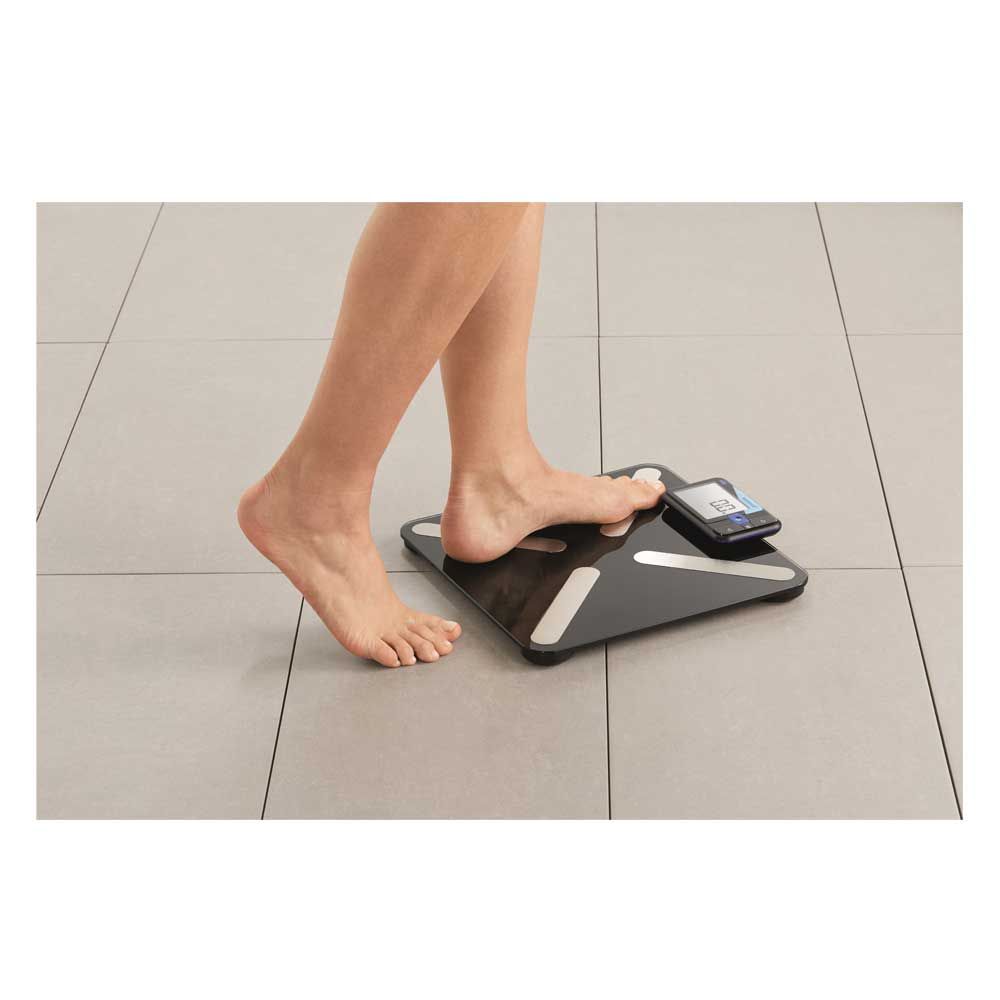 Hartmann Veroval personal scale, removable display, body analysis